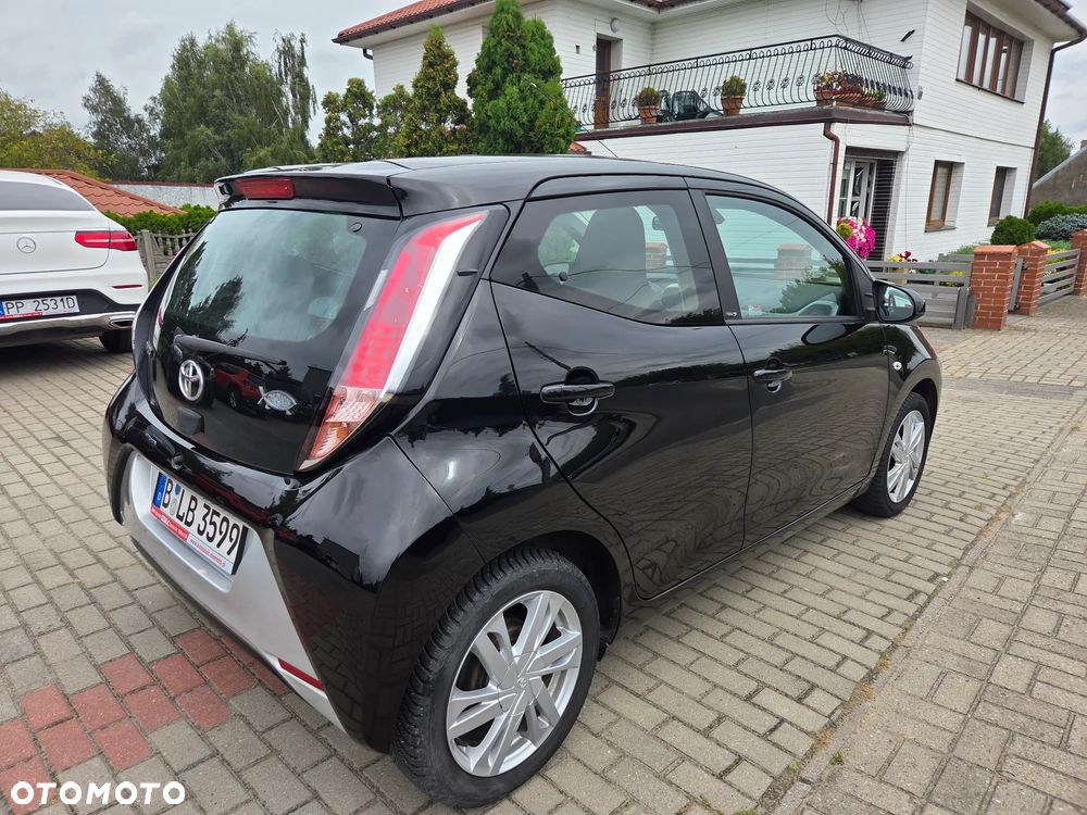 Toyota Aygo x-play Edition S+ - 5