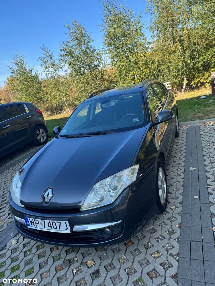 Renault Laguna - 1