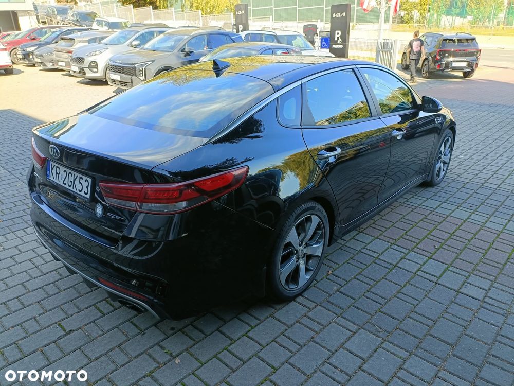Kia Optima - 5