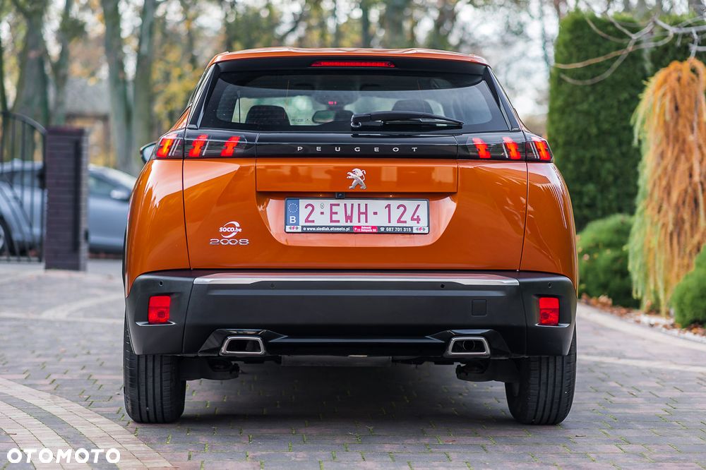 Peugeot 2008 1.2 PureTech Allure Pack S&S - 6