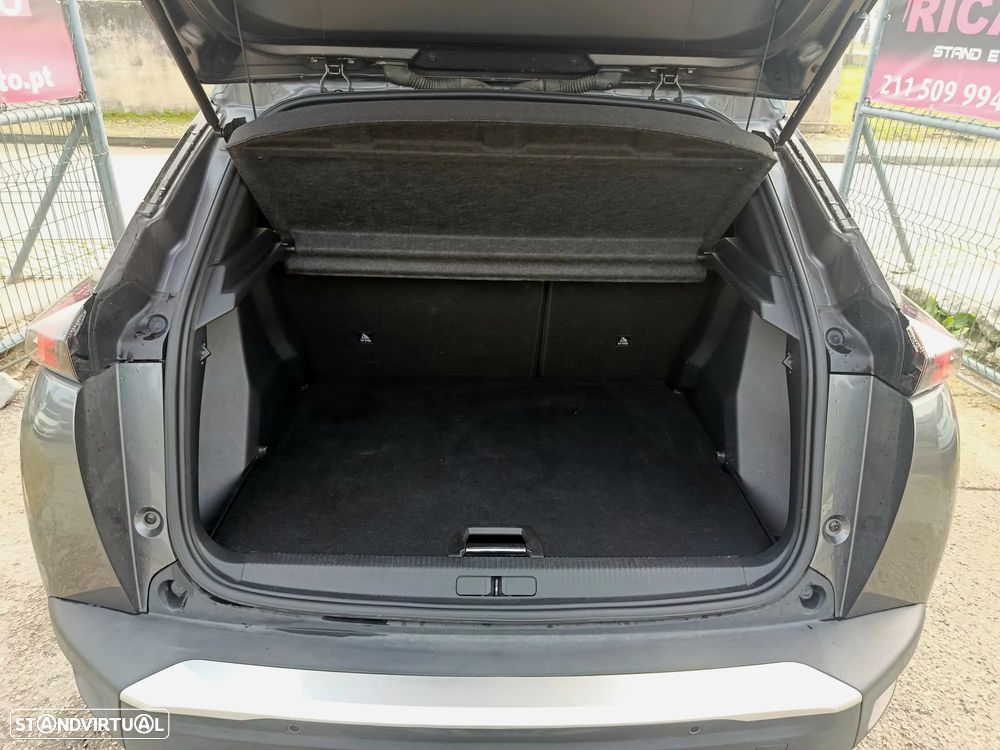 Peugeot 2008 PureTech 130 Allure Pack - 16