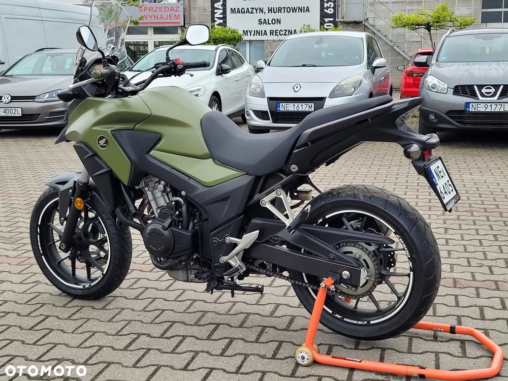 Honda CB - 12