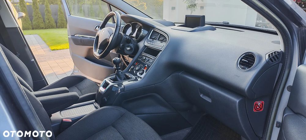 Peugeot 5008 1.6 HDi Business Line 7os - 16