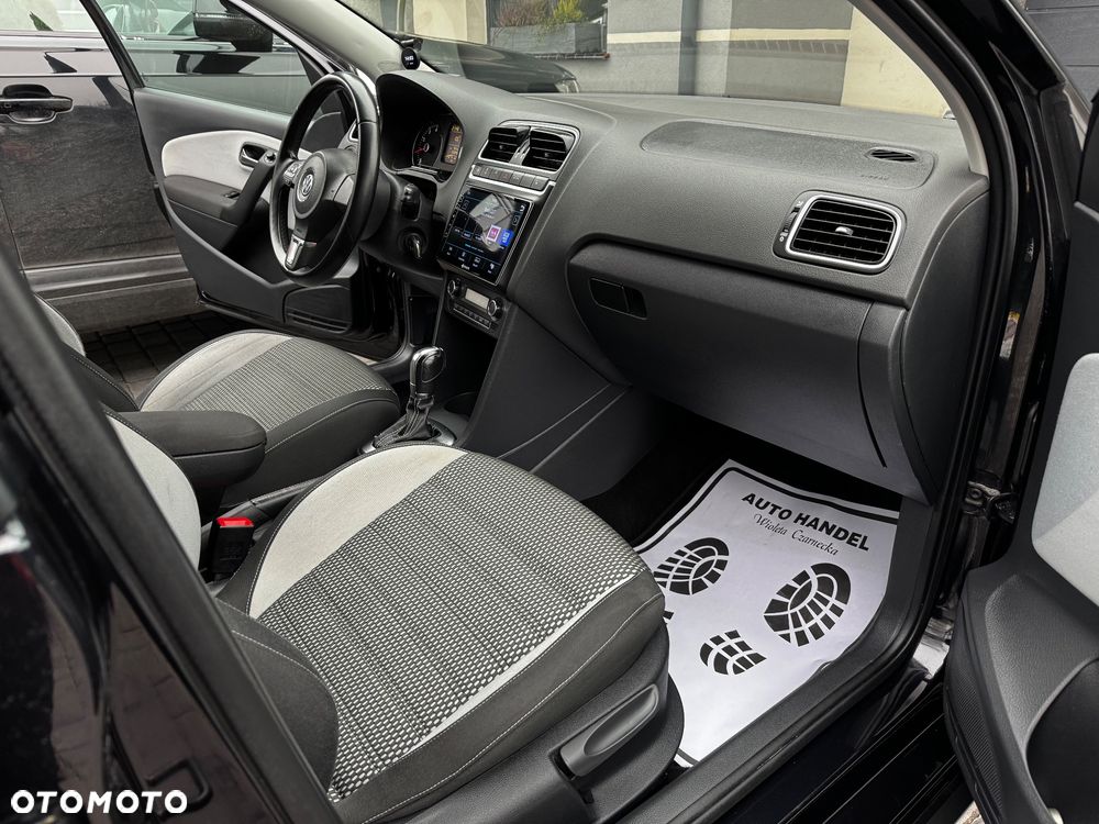 Volkswagen Polo Cross - 23