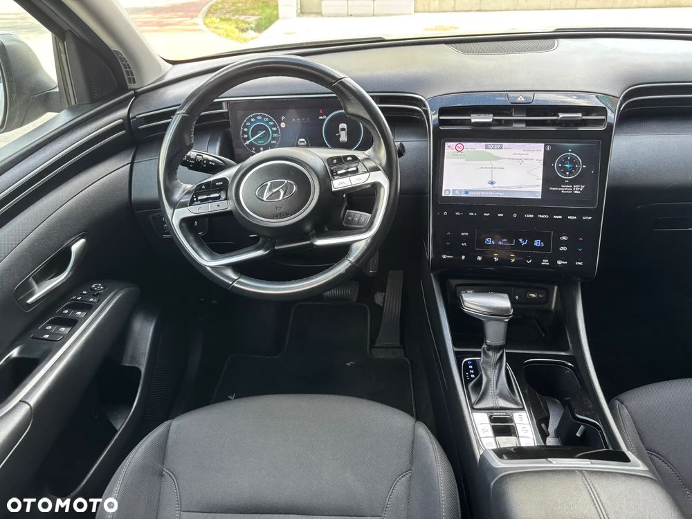 Hyundai Tucson 1.6 CRDi 48V-Hybrid 2WD DCT Prime - 11