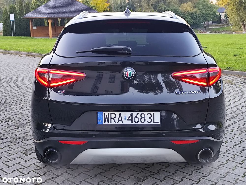 Alfa Romeo Stelvio 2.0 Turbo Tributo Italiano Q4 - 7