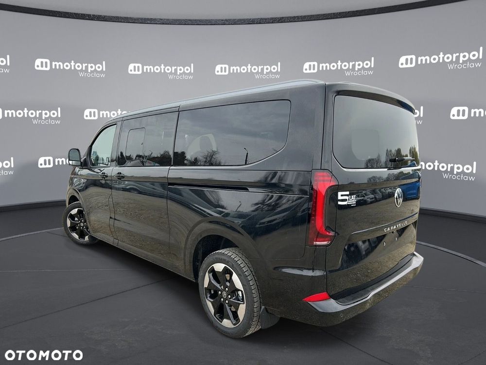 Volkswagen Caravelle - 5