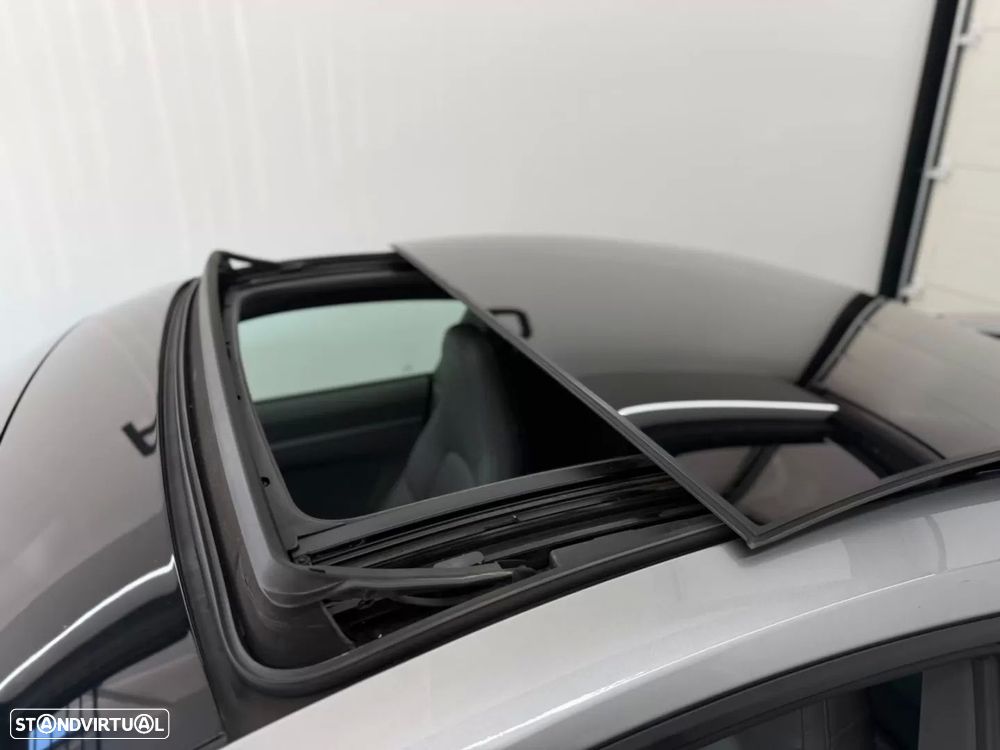 Porsche 911 (992) Carrera PDK - 24