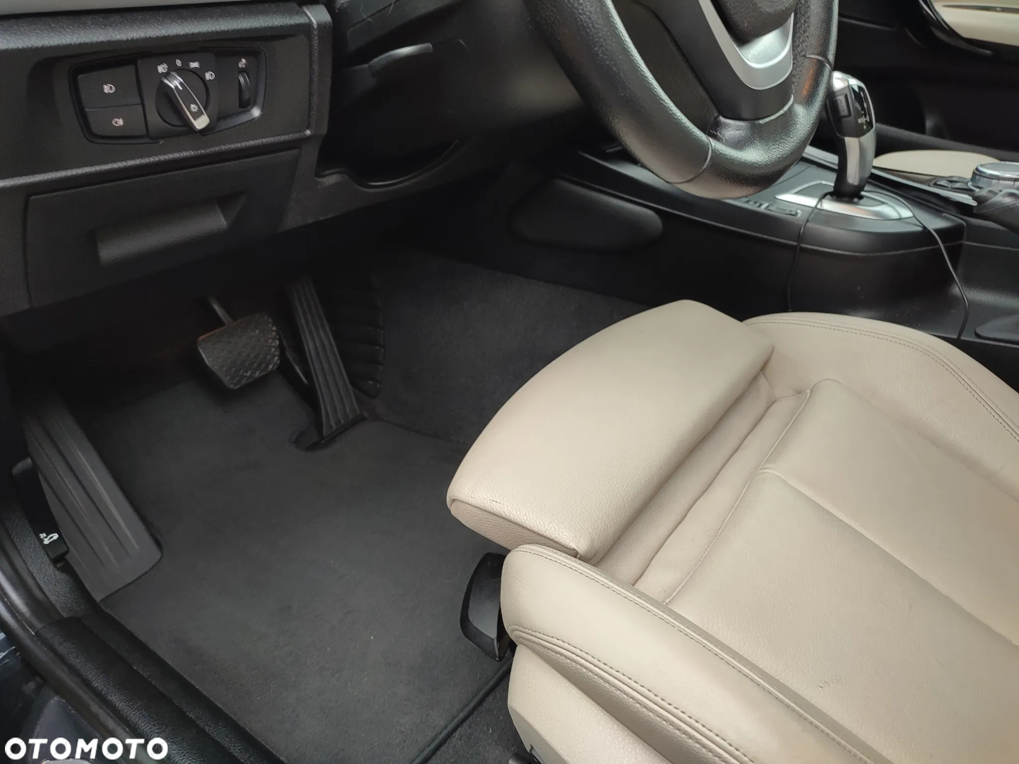 BMW Seria 1 116d Sport Line - 11