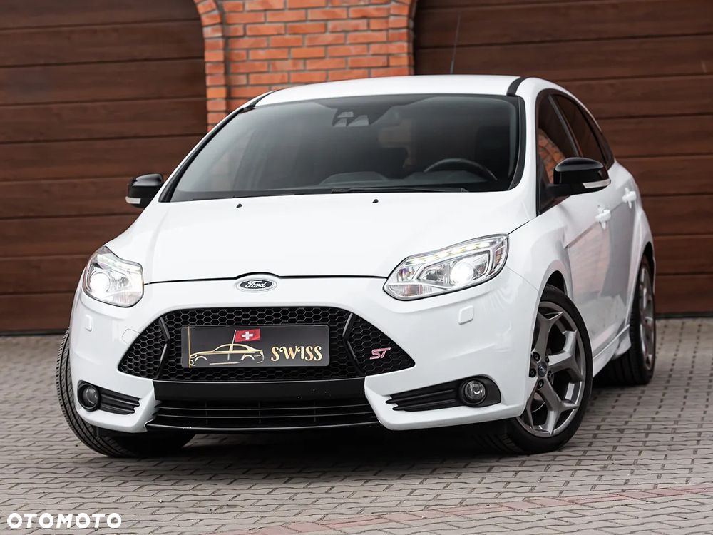 Ford Focus 2.0 EcoBoost ST - 5