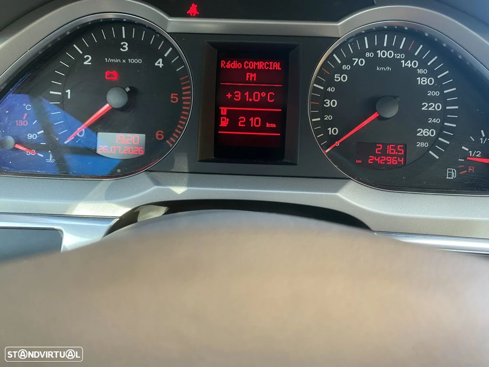 Audi A6 Avant 2.0 TDI S-Line - 14