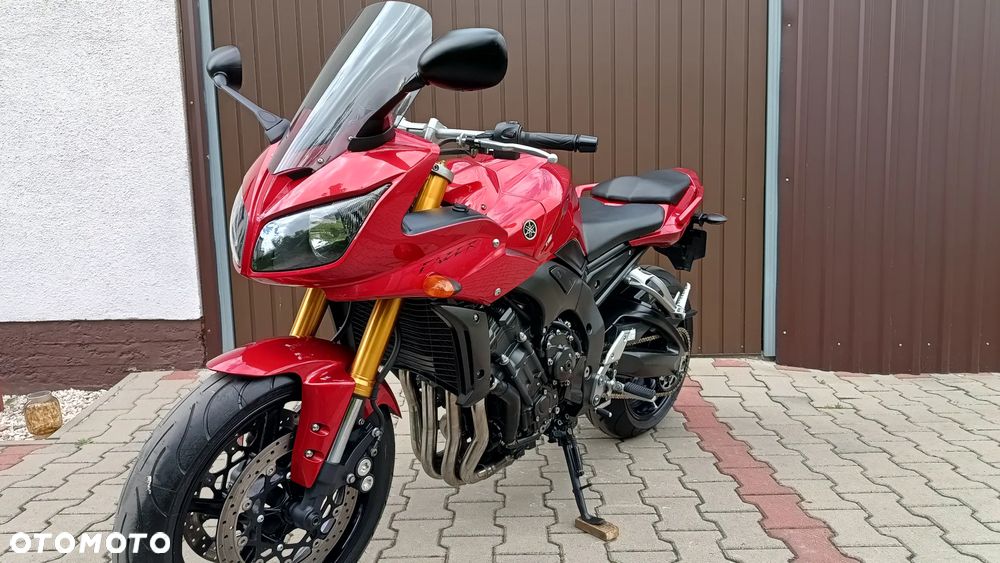 Yamaha FZ - 16