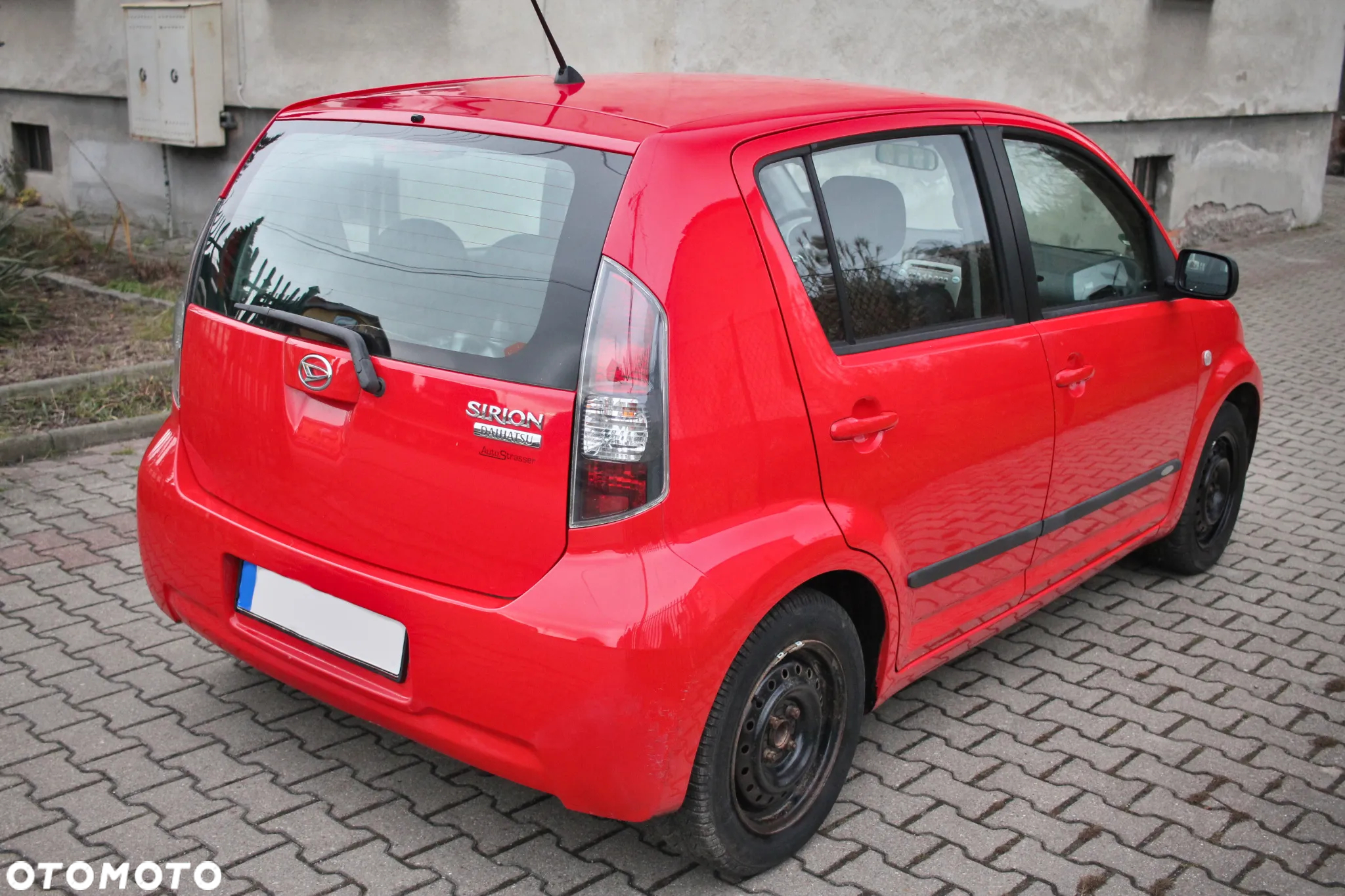 Daihatsu Sirion - 9