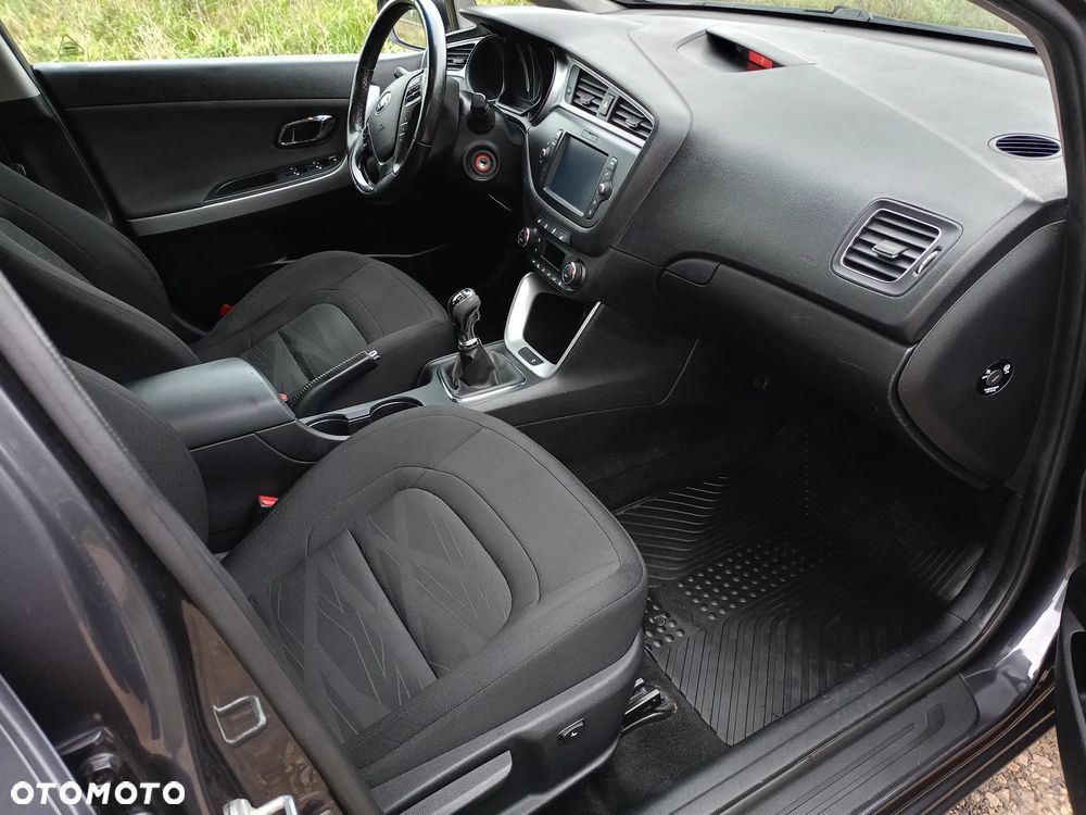 Kia Ceed Cee'd 1.6 GDI L Business Line - 7