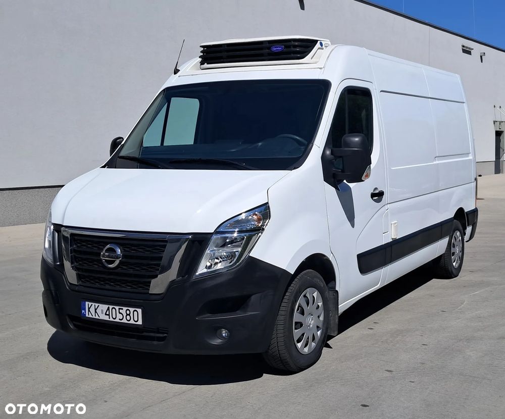 Nissan NV 400 - 1