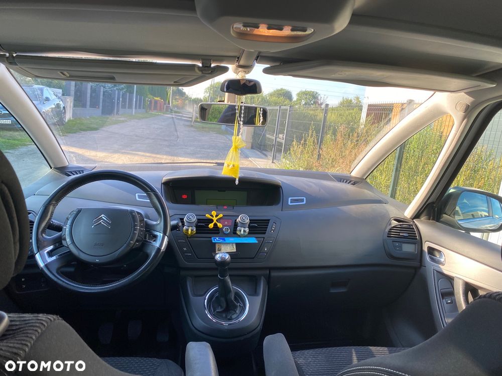 Citroën C4 Picasso - 8