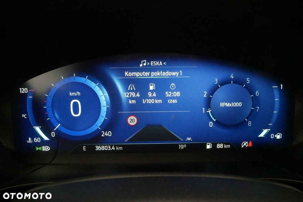Ford Kuga - 9