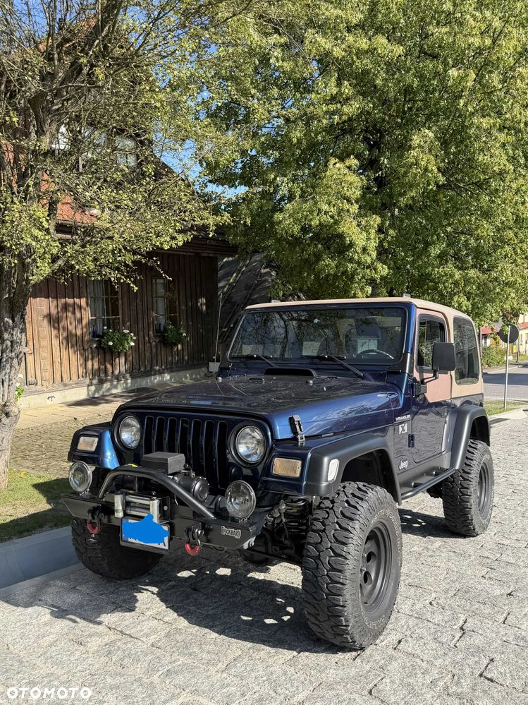 Jeep Wrangler - 4