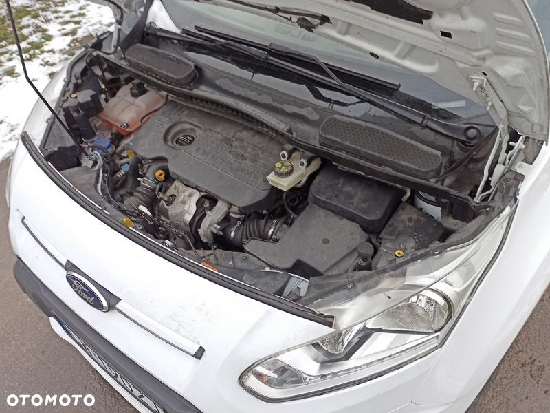 Ford Tourneo Connect - 8