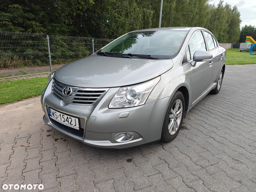 Toyota Avensis 2.0 D-4D Sol - 1