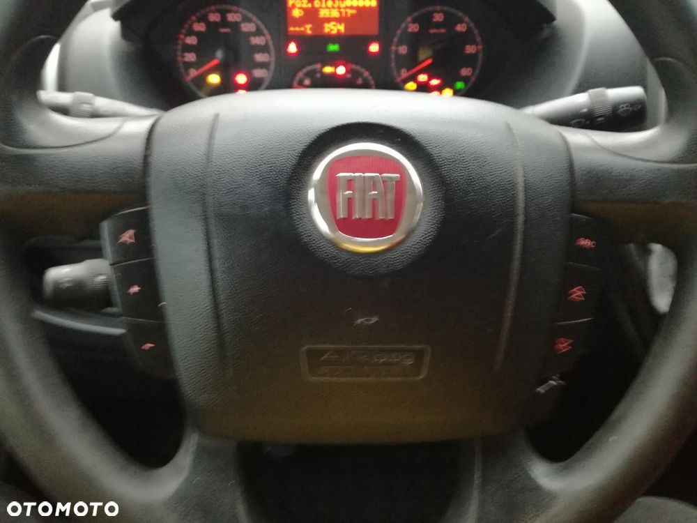 Fiat DUCATO MAXI 2,3 MultiJet ( 150 KM ) 2012r Klimatyzacja , Tempomat, Hak, FA-VAT 23%, Czujniki , Zadbany - 10
