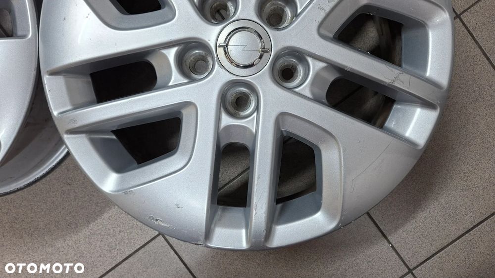Felgi Aluminiowe 17 Renault Trafic III Opel Vivaro B 5x114.3 ET 50 - 6