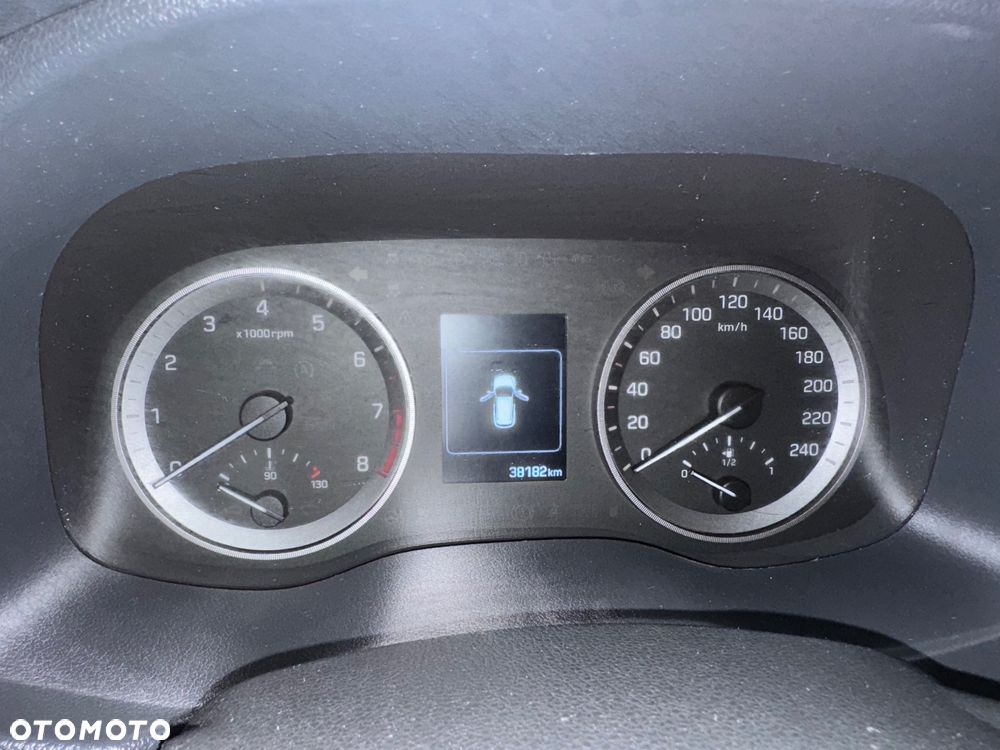 Hyundai Tucson 1.6 GDi 2WD Select - 17