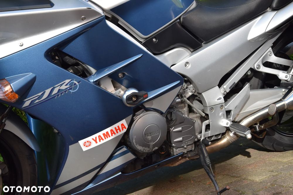 Yamaha FJR - 12