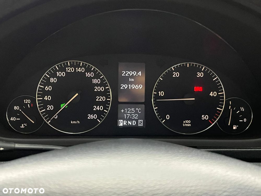 Mercedes-Benz Klasa C - 16