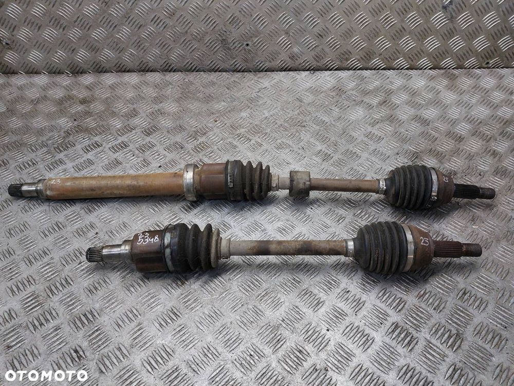 PÓŁOŚ LEWY PRZÓD + PRAWY PRZÓD 5B FORD FIESTA MK6 1.4 TDCI - 1