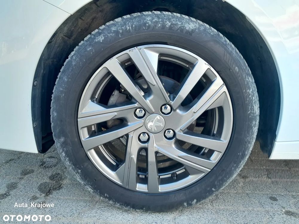 Peugeot 208 1.2 PureTech Active Pack S&S - 32