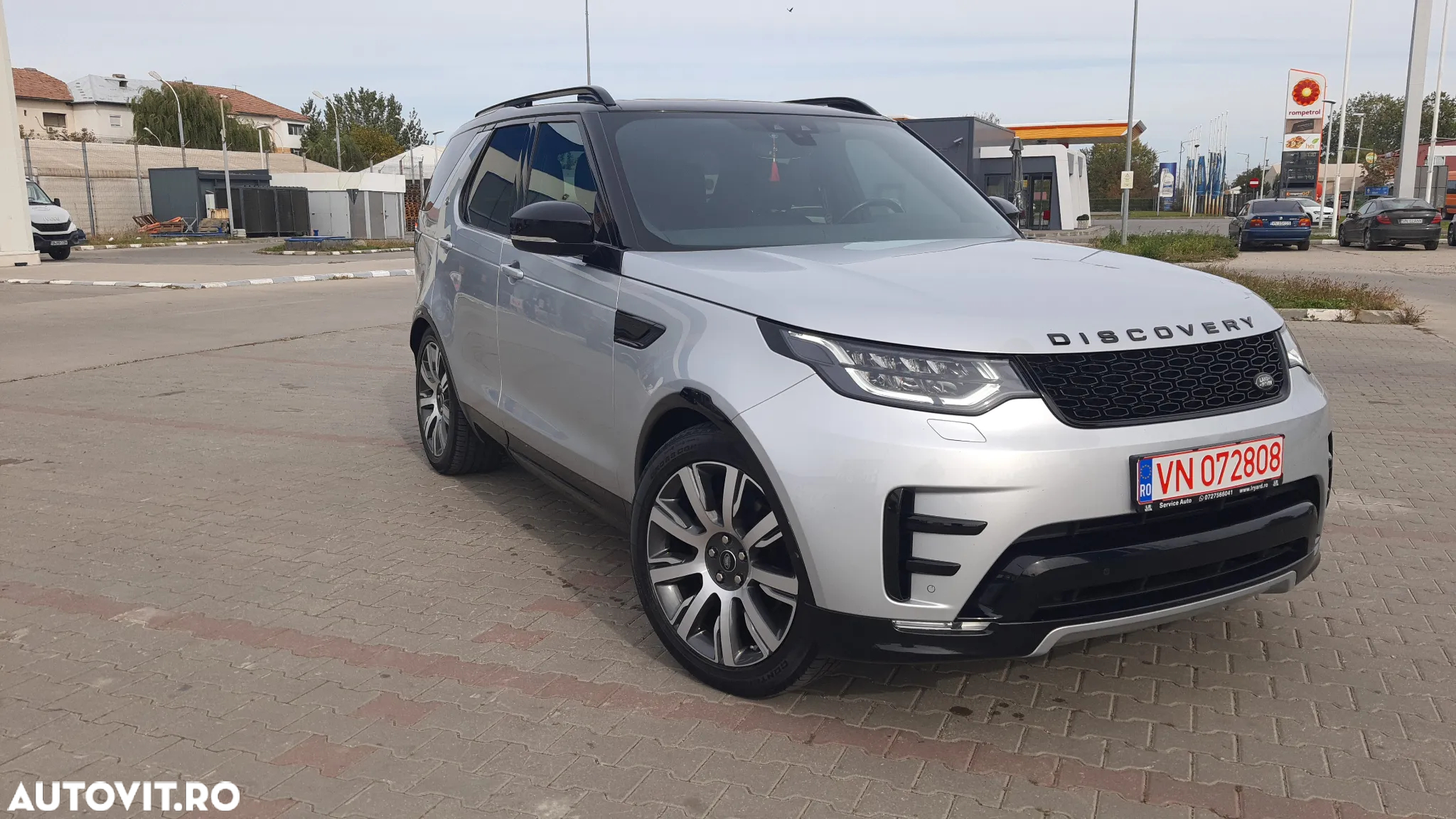 Land Rover Discovery - 34