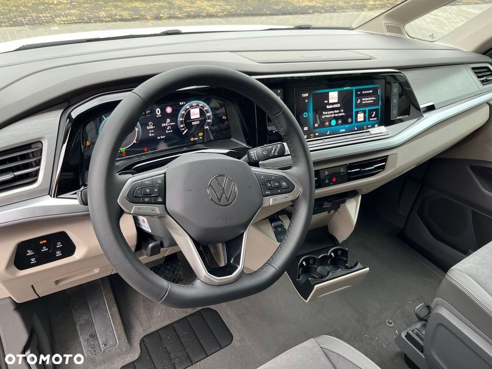 Volkswagen California - 11