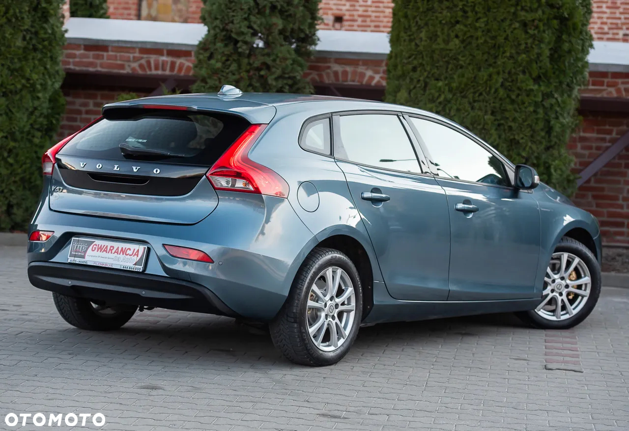 Volvo V40 - 13