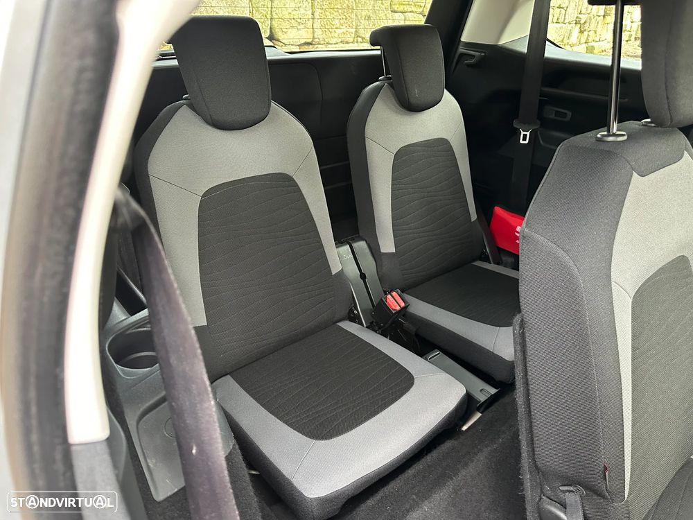 Citroën C4 Grand Picasso 1.6 BlueHDi Intensive - 21