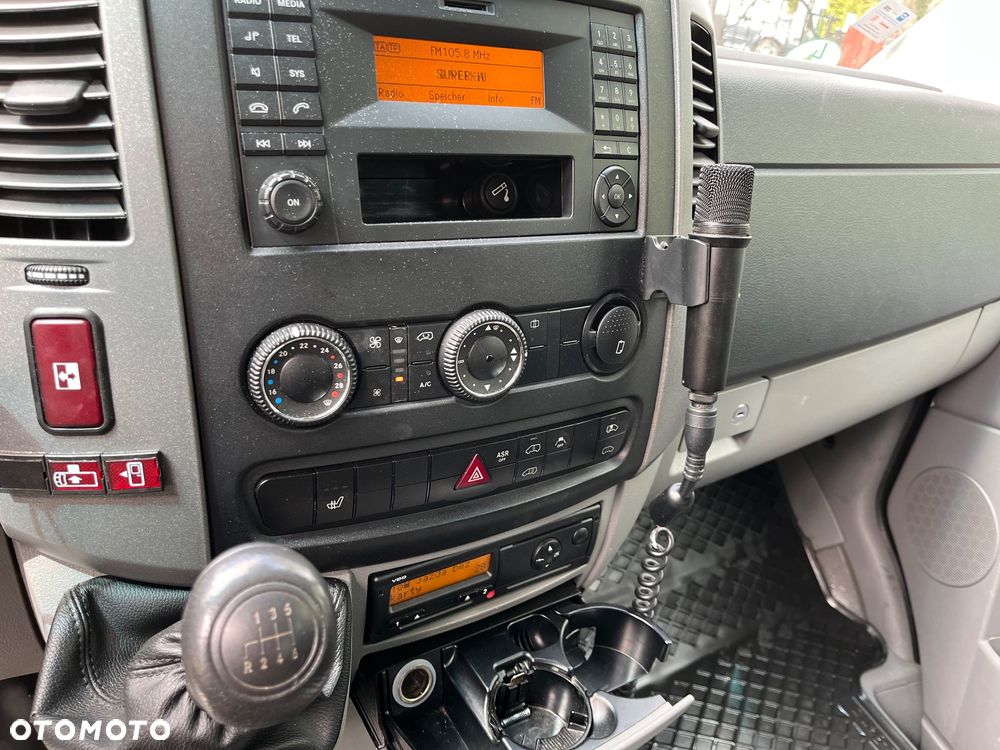 Mercedes-Benz Sprinter Transfer - 12