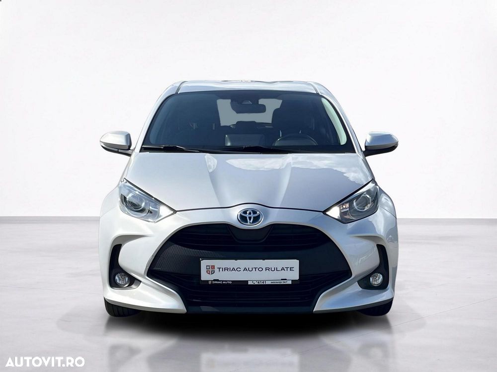Toyota Yaris - 10