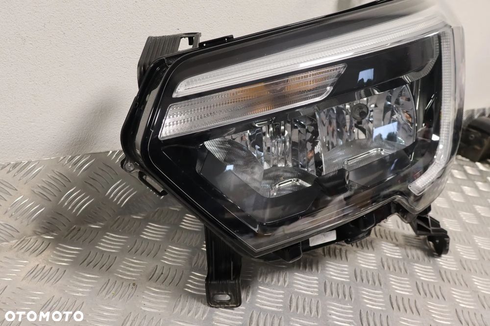 LAMPA PRZEDNIA PRZÓD LEWA RENAULT MASTER III LIFT 260607867R 2019-2024 - 3