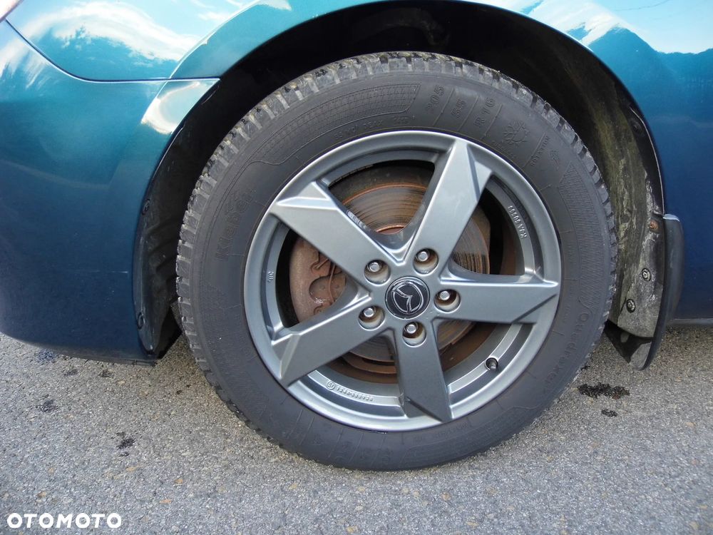 Mazda 3 1.6 Sport Exclusive - 18