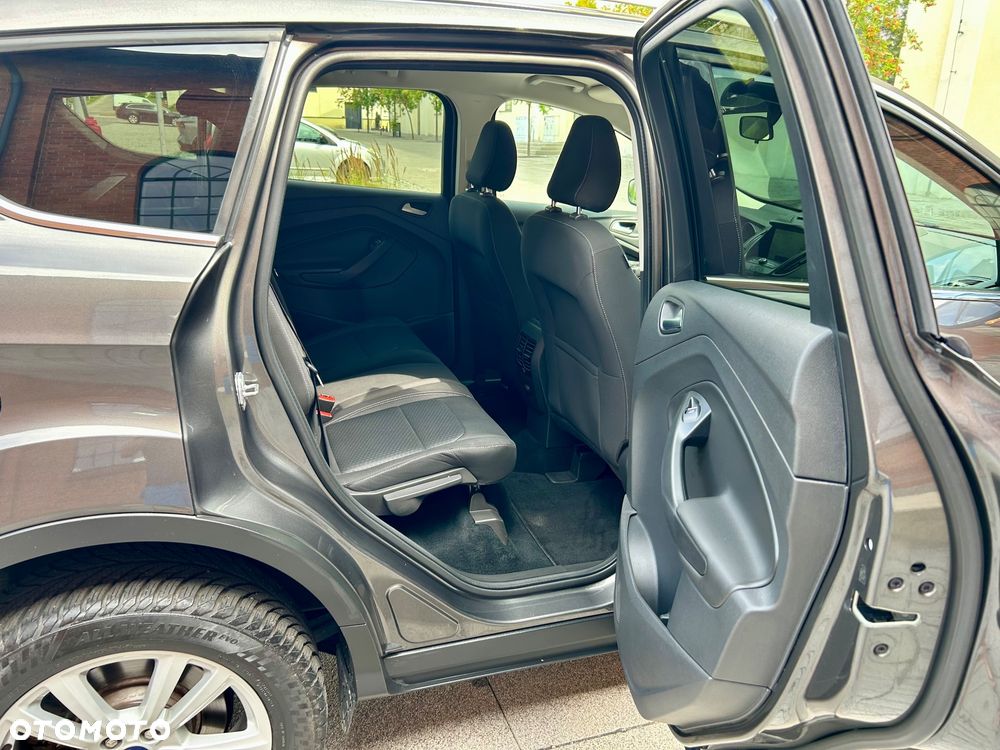 Ford Kuga - 18