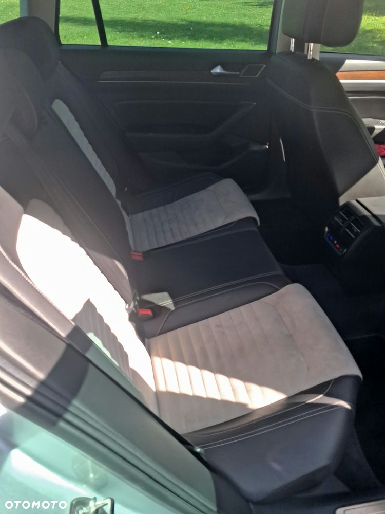 Volkswagen Passat 2.0 TDI BMT SCR 4Mot Highline DSG7 - 11