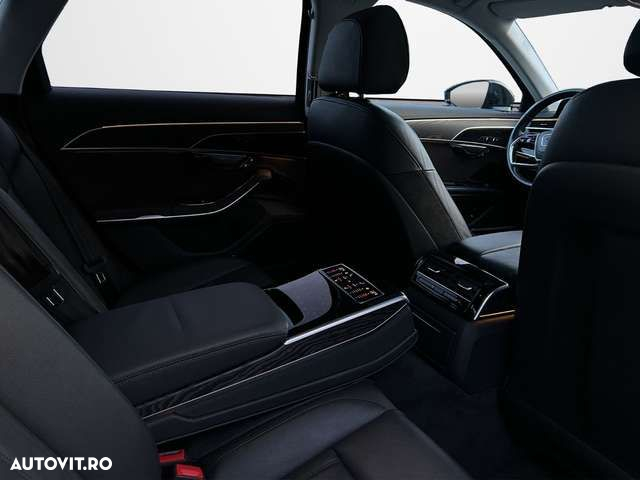 Audi A8 - 13