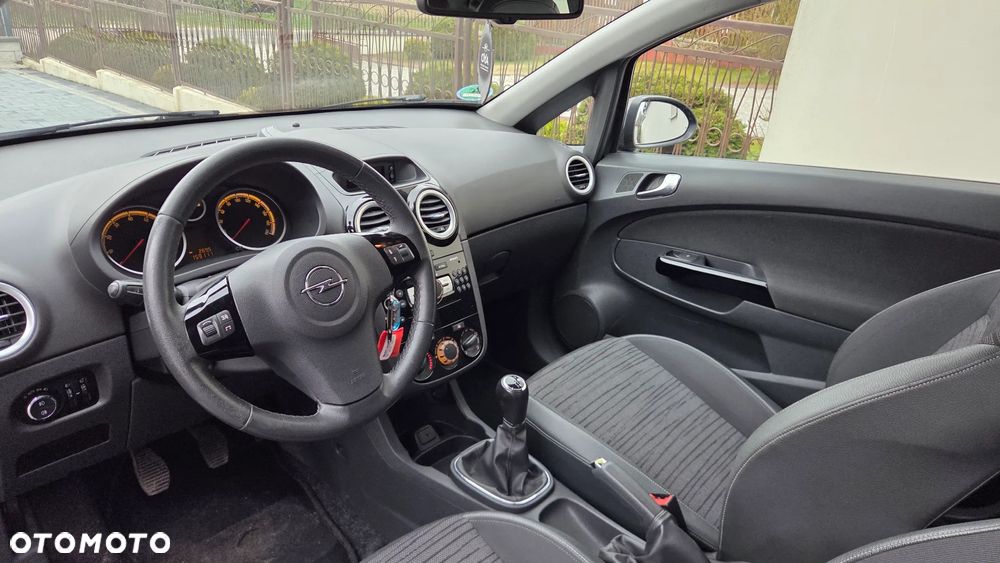 Opel Corsa 1.4 16V Energy - 16