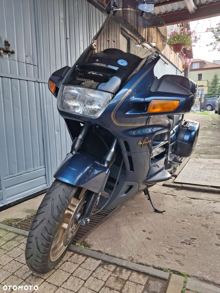 Honda ST - 3