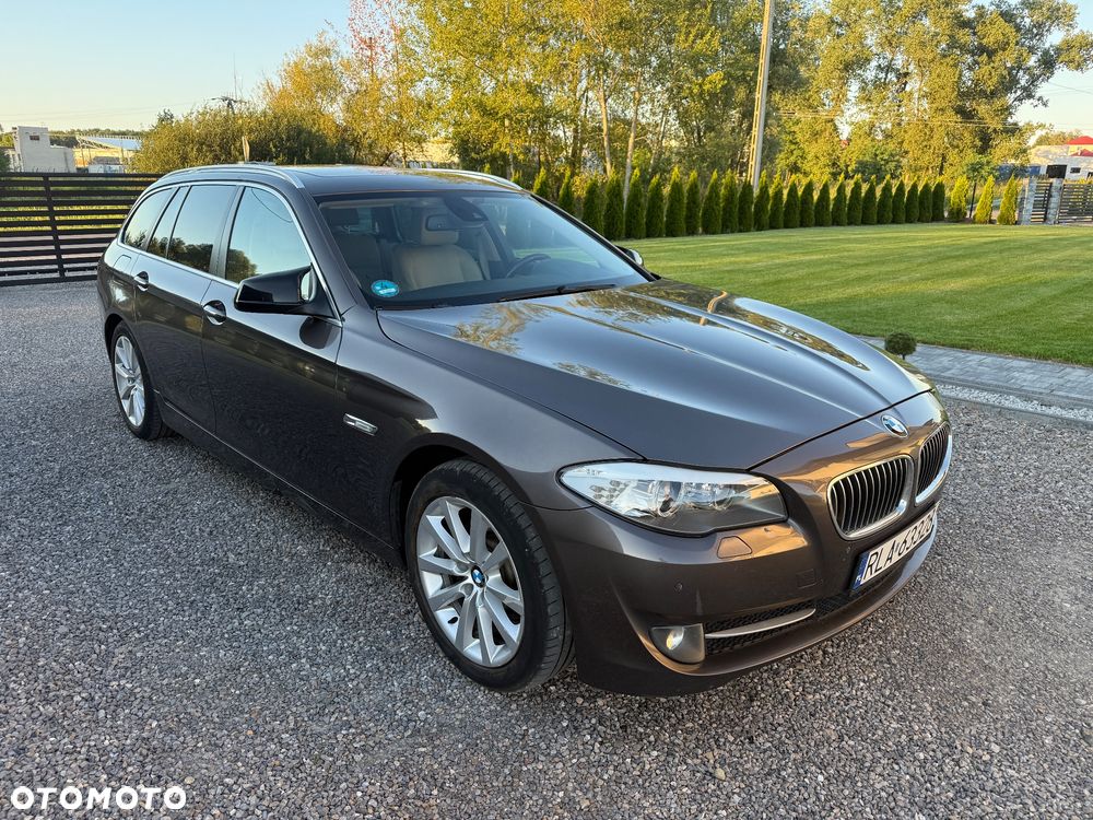 BMW Seria 5 520d Luxury Line - 2