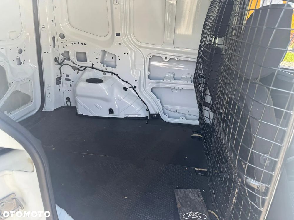 Ford Transit Courier S&S Basis - 11