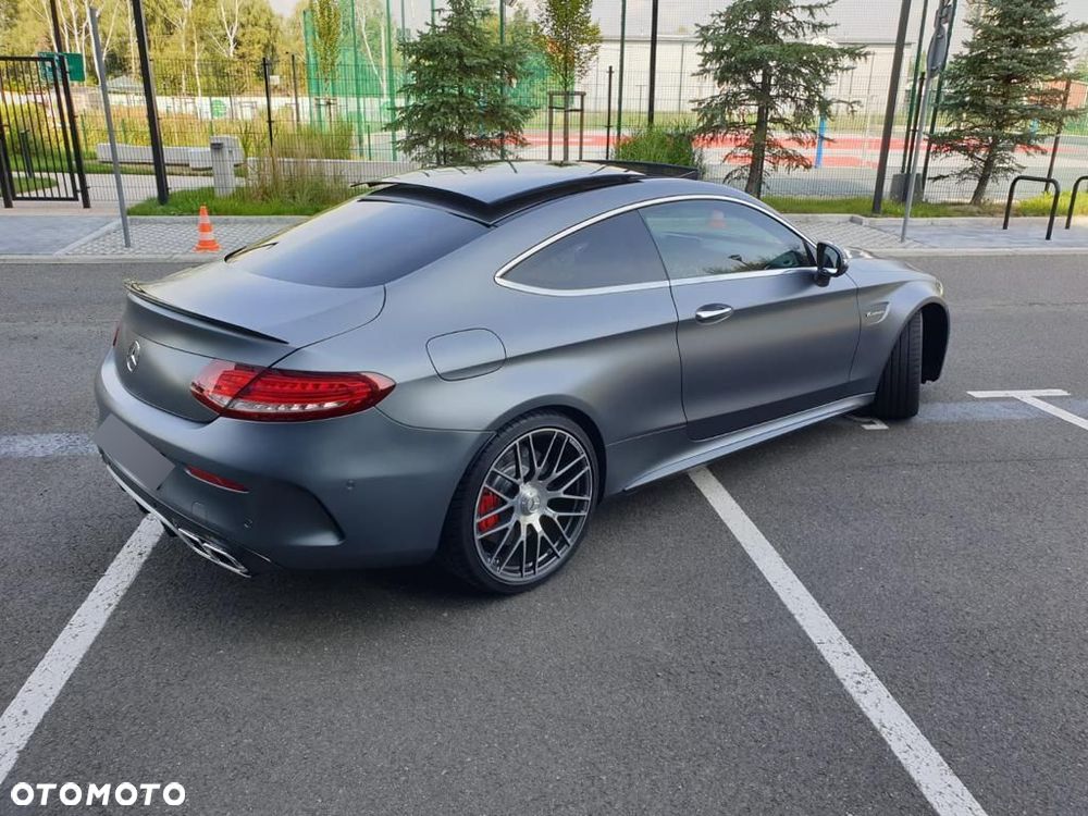 Mercedes-Benz Klasa C AMG 63 S AMG Speedshift 7G-MCT - 20