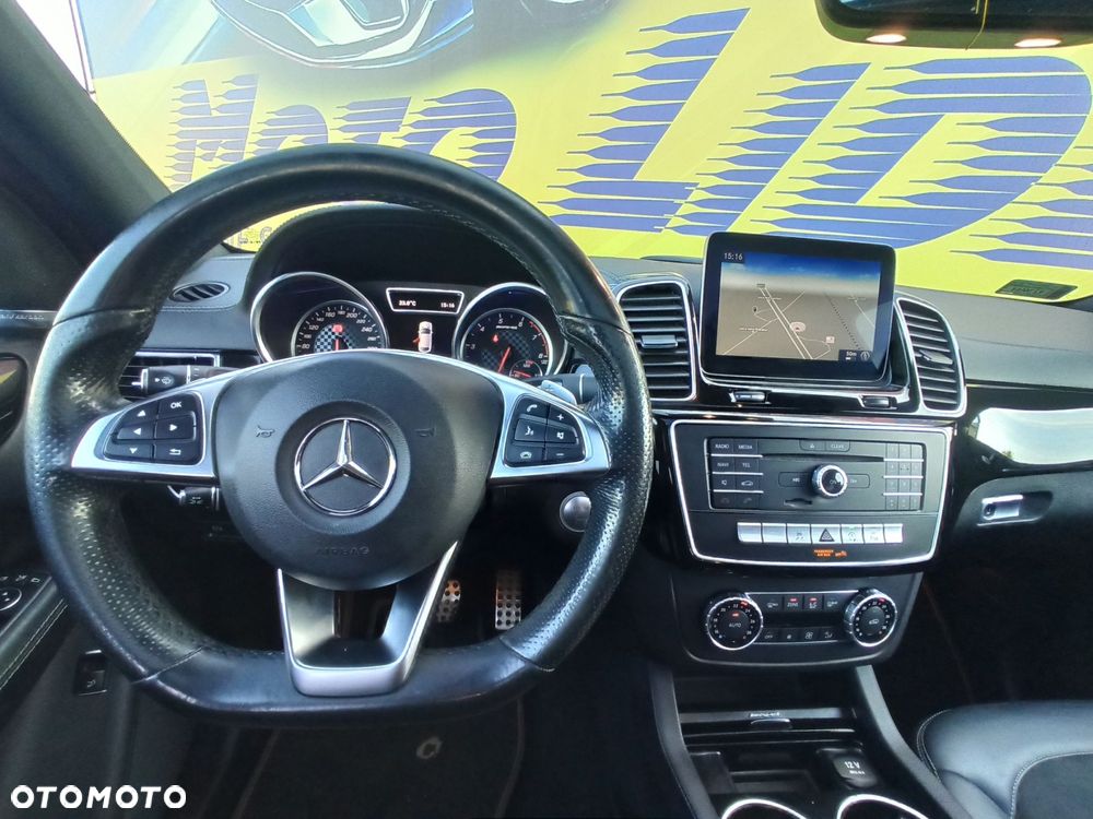 Mercedes-Benz GLE - 21