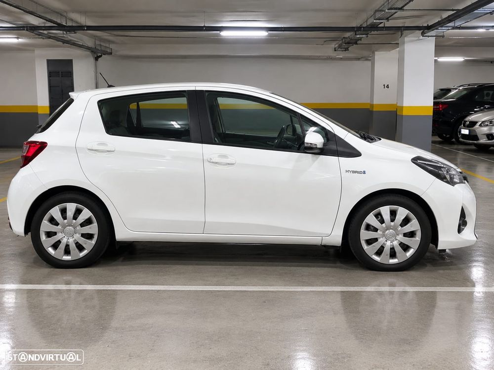 Toyota Yaris 1.5 HSD Active - 3