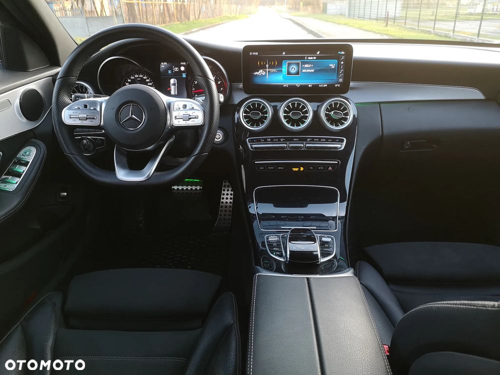 Mercedes-Benz Klasa C 180 9G-TRONIC - 15